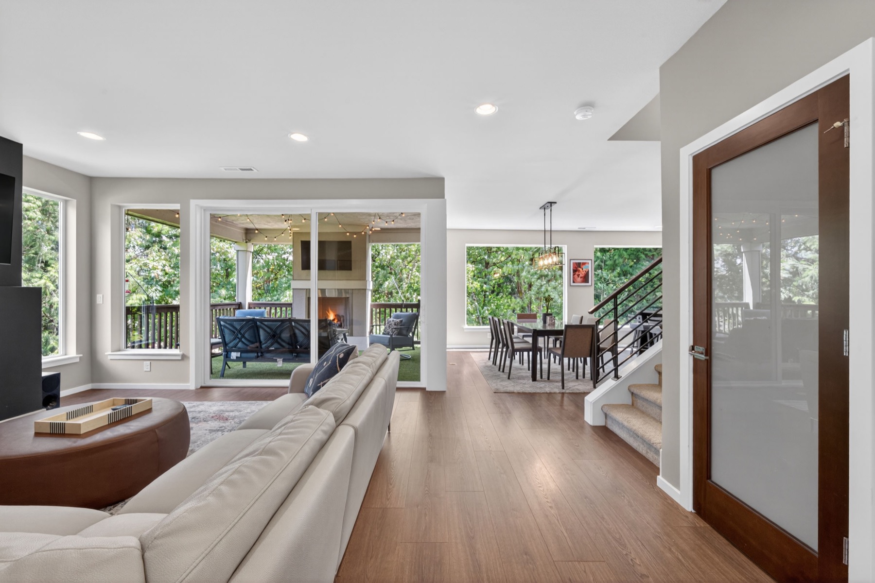 Natural residential interior photography